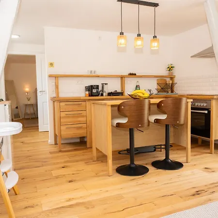 Apartment H&Y Nest Modern Apartment in Central Hann Münden